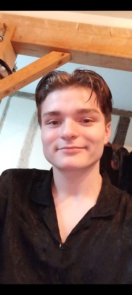 Derrick's profile